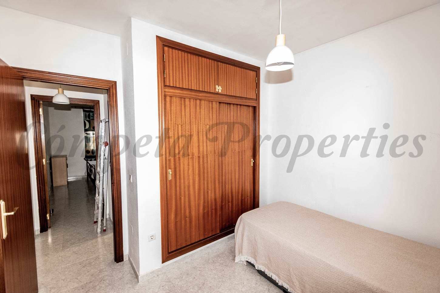 2 bedroom Apartment for sale in Torrox Park with pool - € 215,000 (Ref: 9432492)