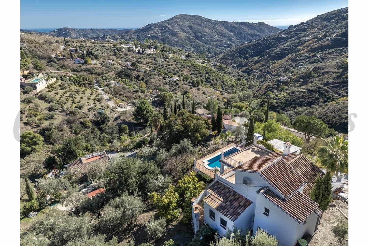 3 soveværelse Finca/Landehus til salg i Competa med swimmingpool - € 485.000 (Ref: 9432661)