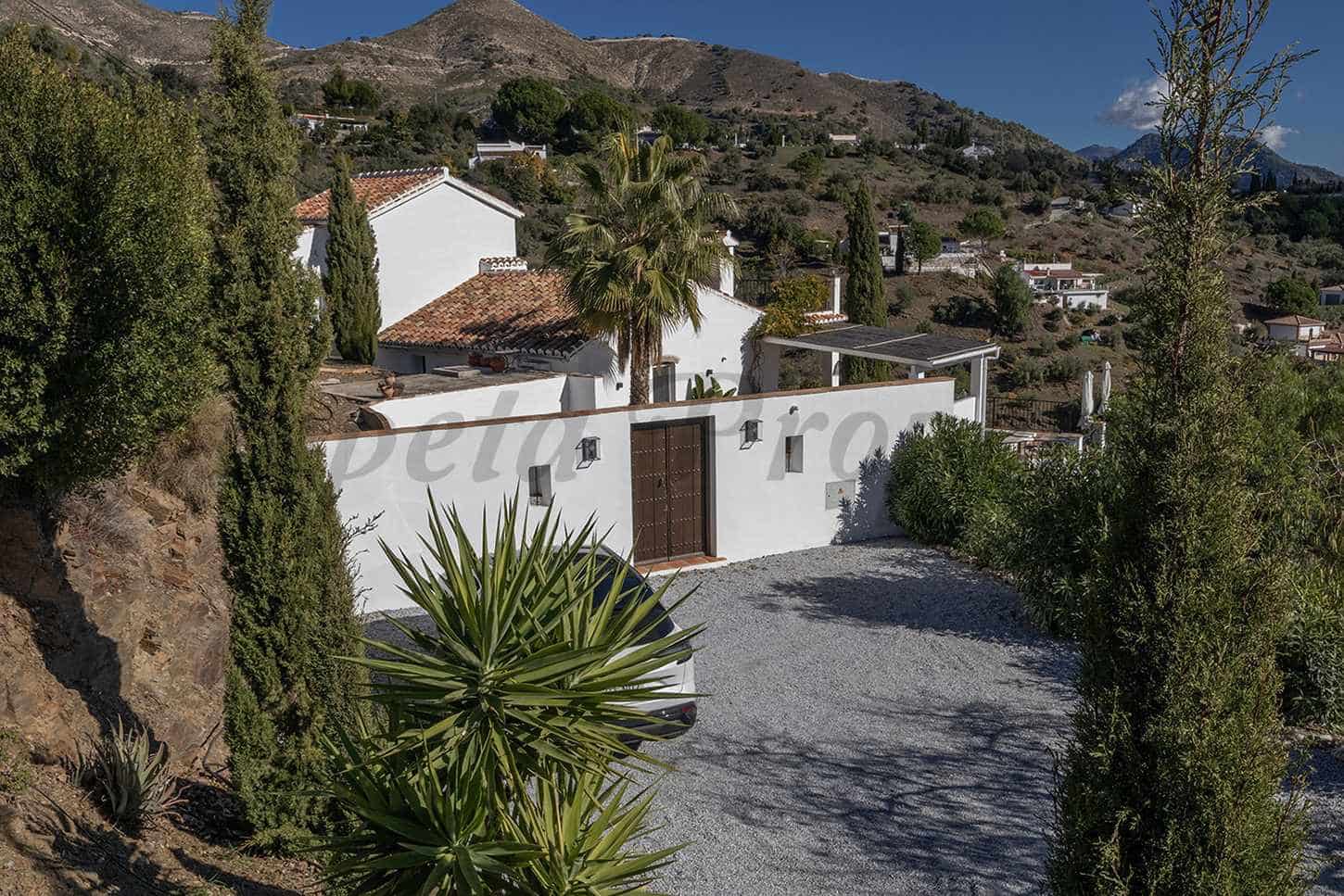 3 soveværelse Finca/Landehus til salg i Competa med swimmingpool - € 485.000 (Ref: 9432661)