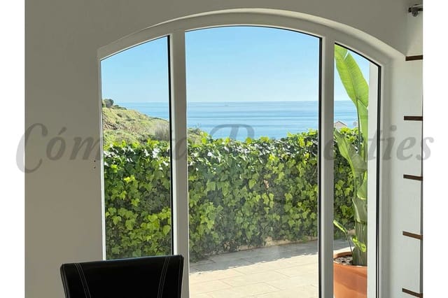 4 Zimmer Doppelhaus zu verkaufen in Torrox-Costa, Torrox mit Pool Garage - 450.000 € (Ref: 9443637)