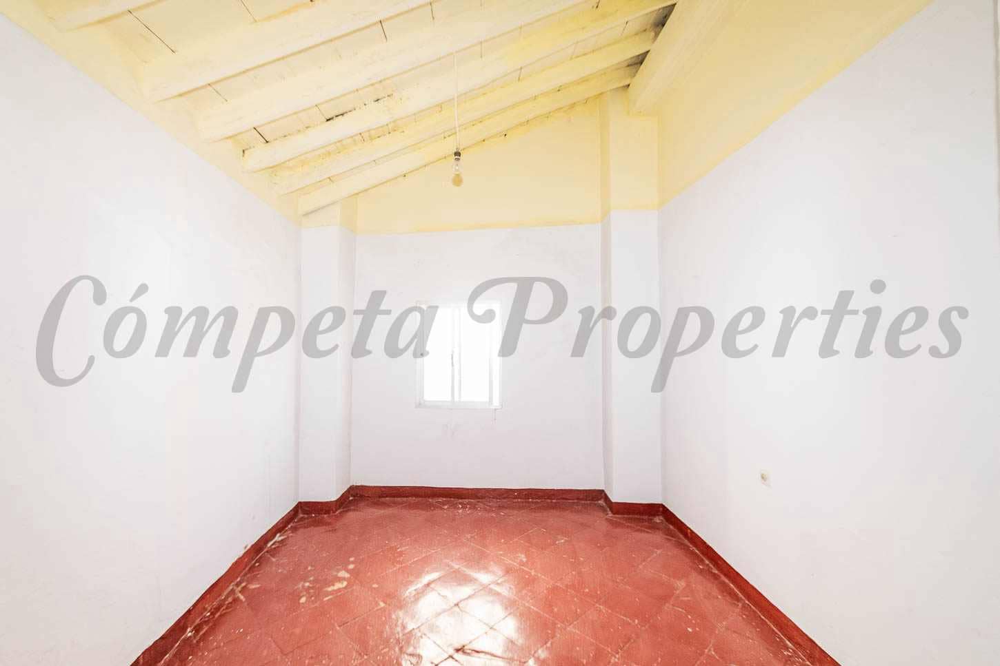 8 chambre Maison de Ville à vendre à Torrox - 299 000 € (Ref: 9447373)