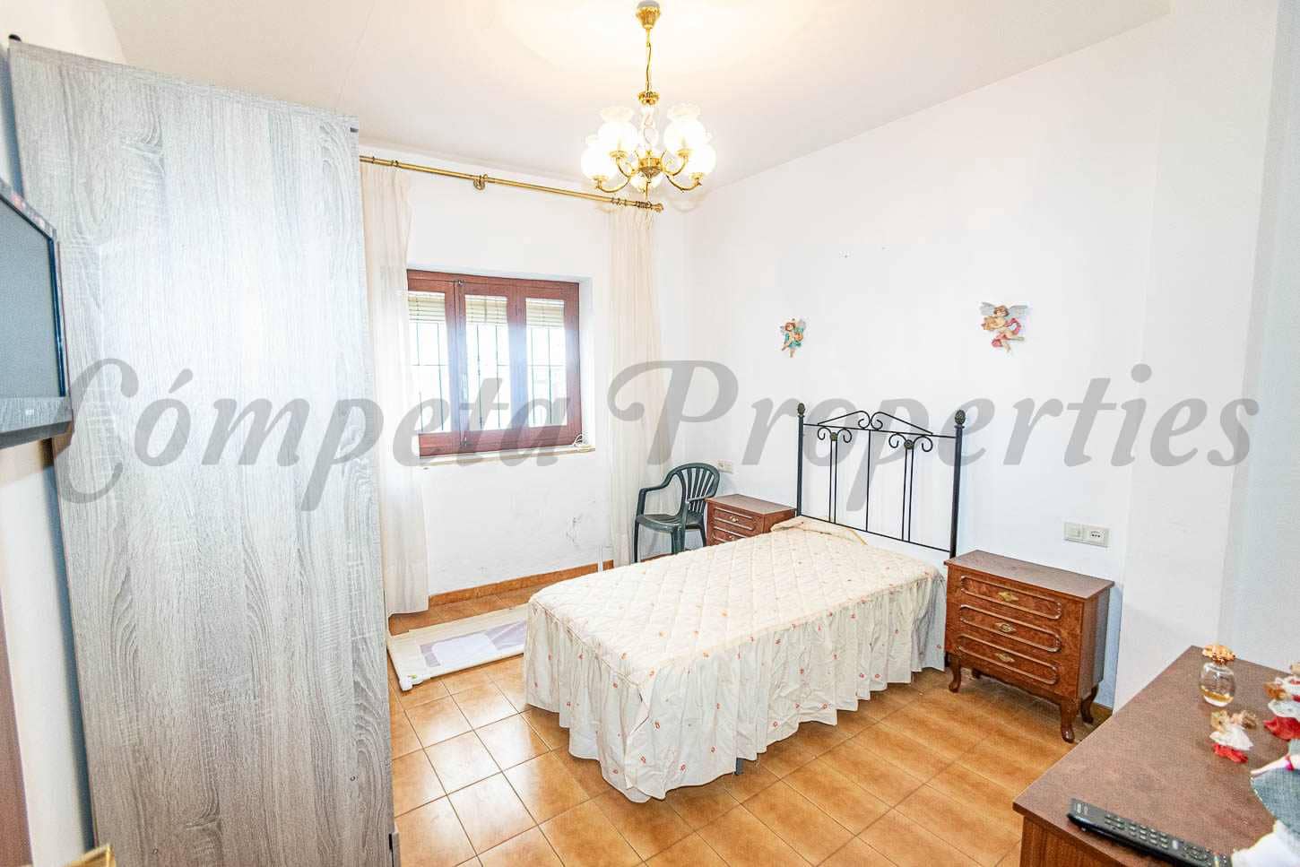 8 chambre Maison de Ville à vendre à Torrox - 299 000 € (Ref: 9447373)