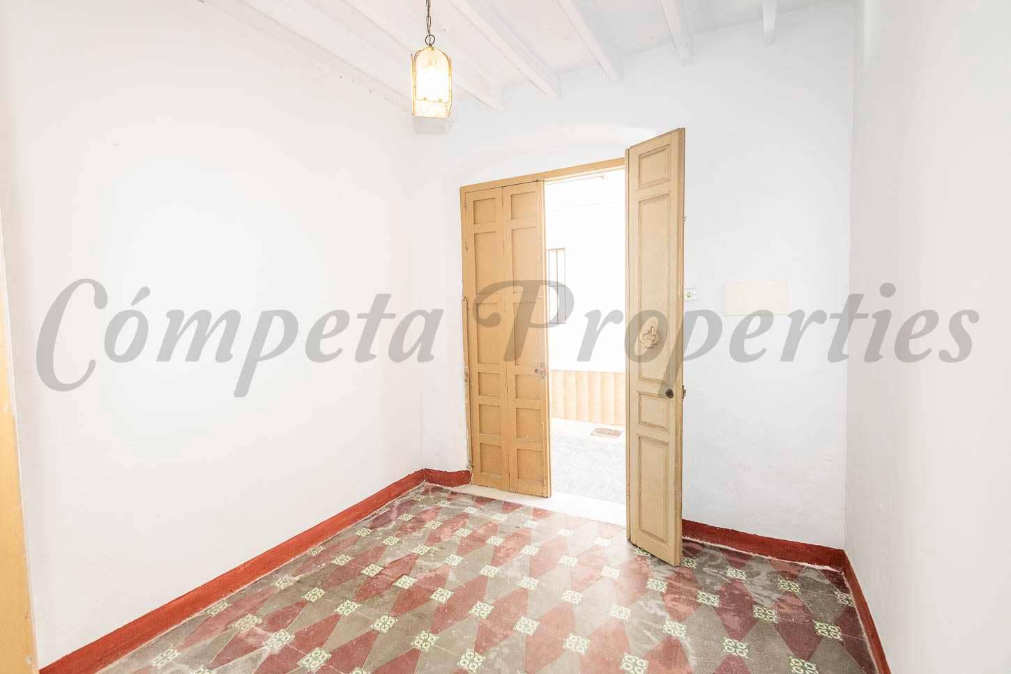 8 chambre Maison de Ville à vendre à Torrox - 299 000 € (Ref: 9447373)