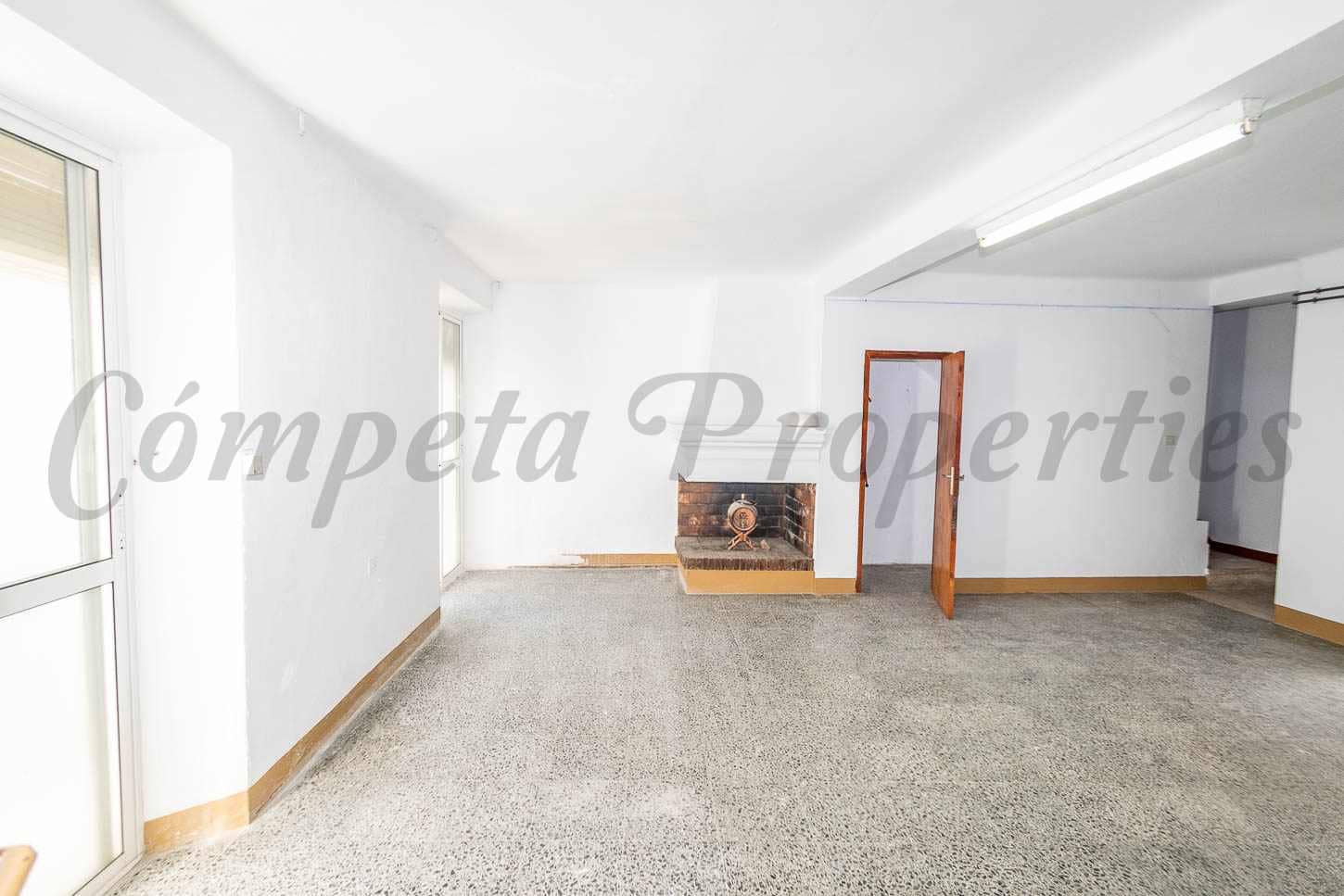 8 chambre Maison de Ville à vendre à Torrox - 299 000 € (Ref: 9447373)