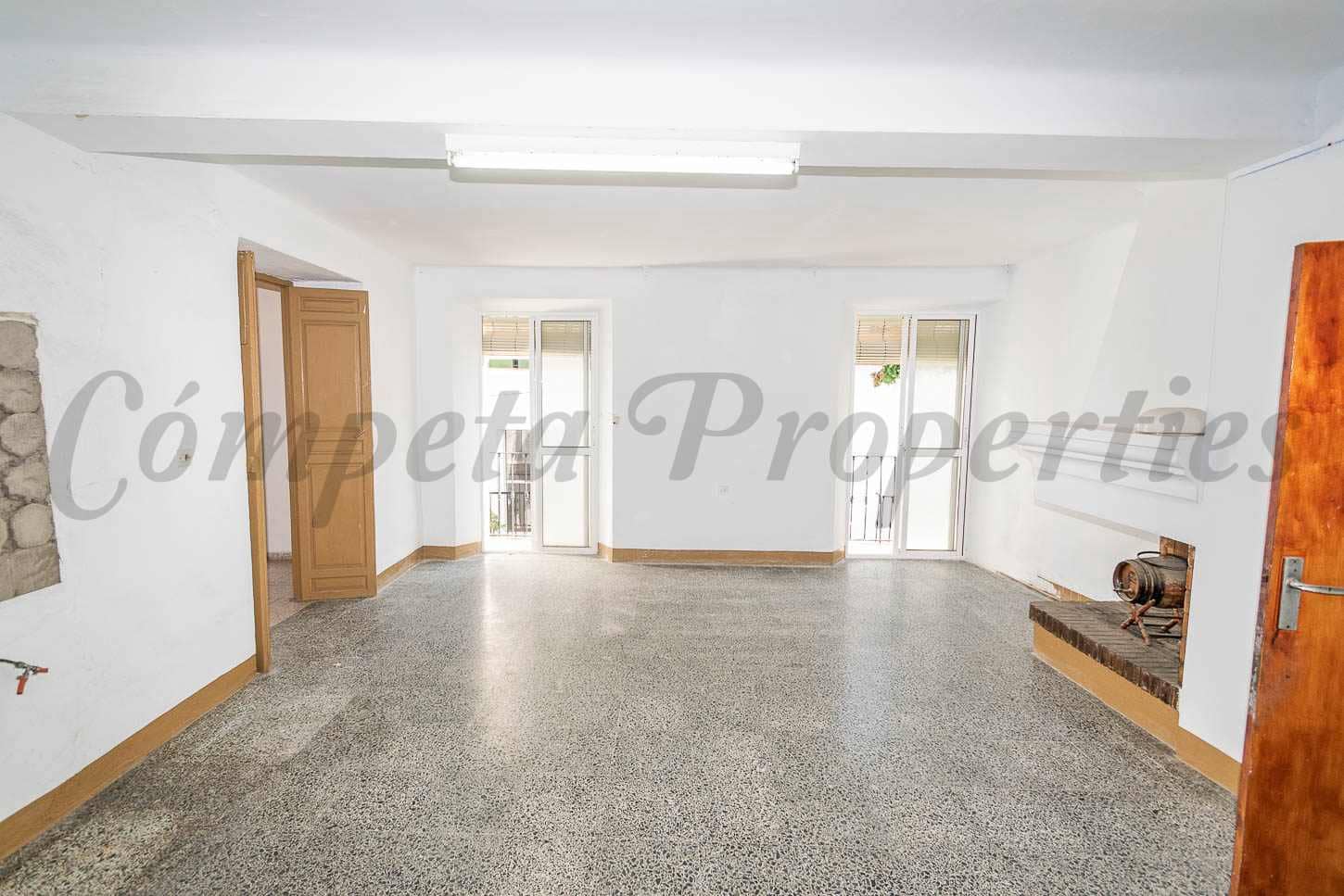8 chambre Maison de Ville à vendre à Torrox - 299 000 € (Ref: 9447373)