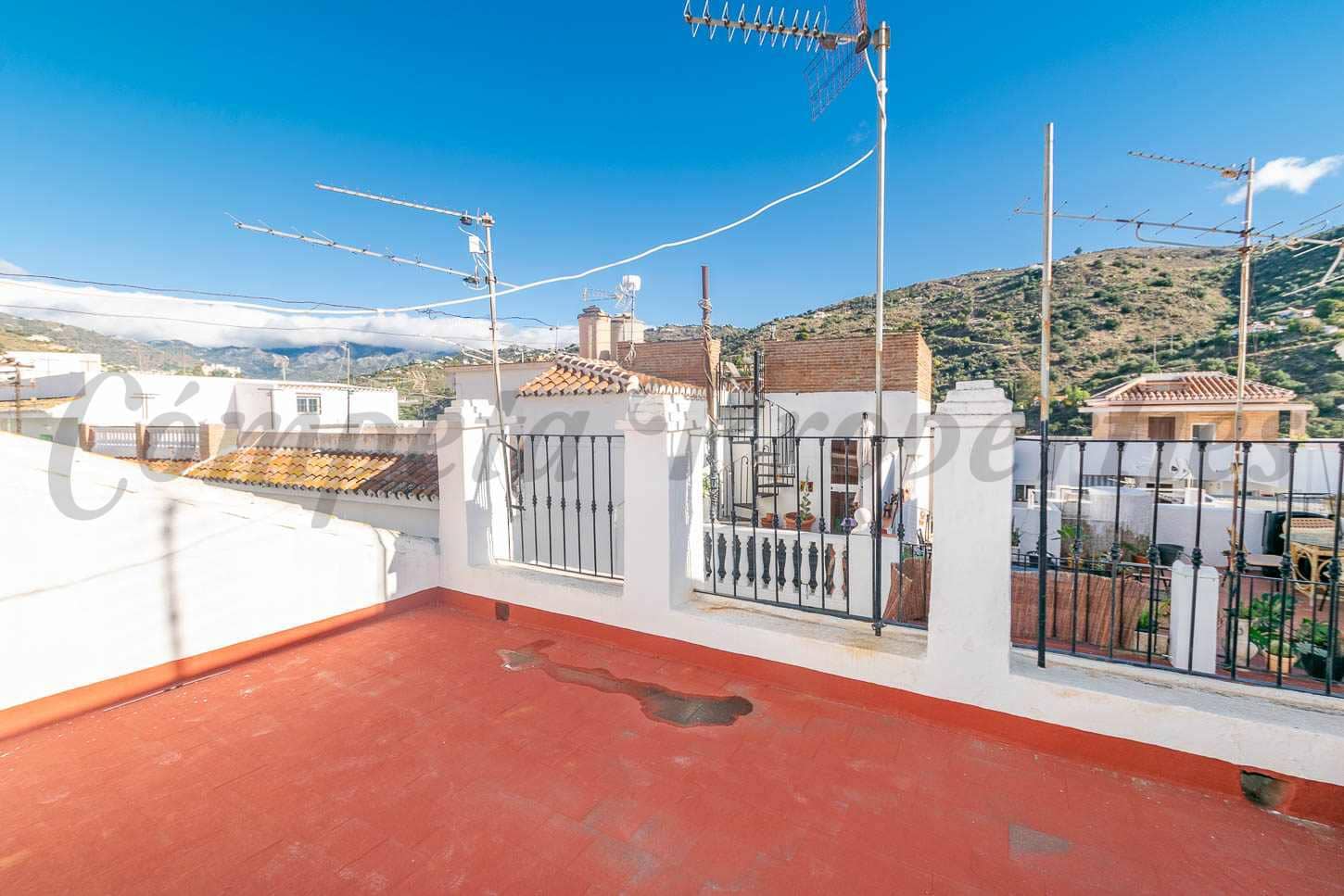 8 chambre Maison de Ville à vendre à Torrox - 299 000 € (Ref: 9447373)