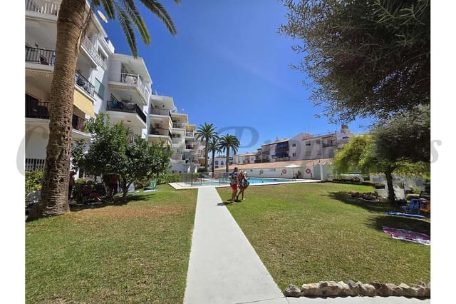 2 bedroom Apartment for sale in Nerja with pool - € 275,000 (Ref: 9450539)