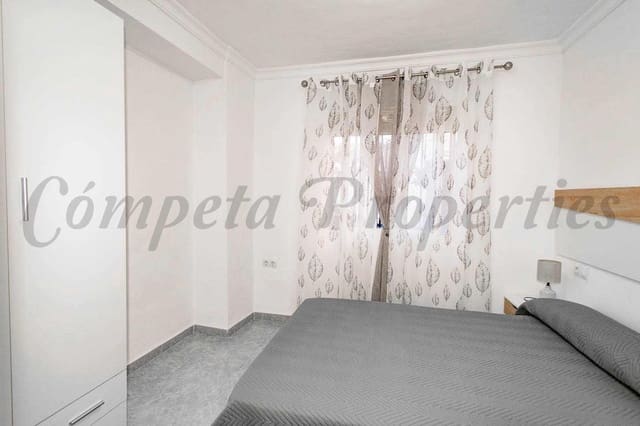 2 quarto Apartamento para arrendar em Torrox - 800 € (Ref: 9453547)