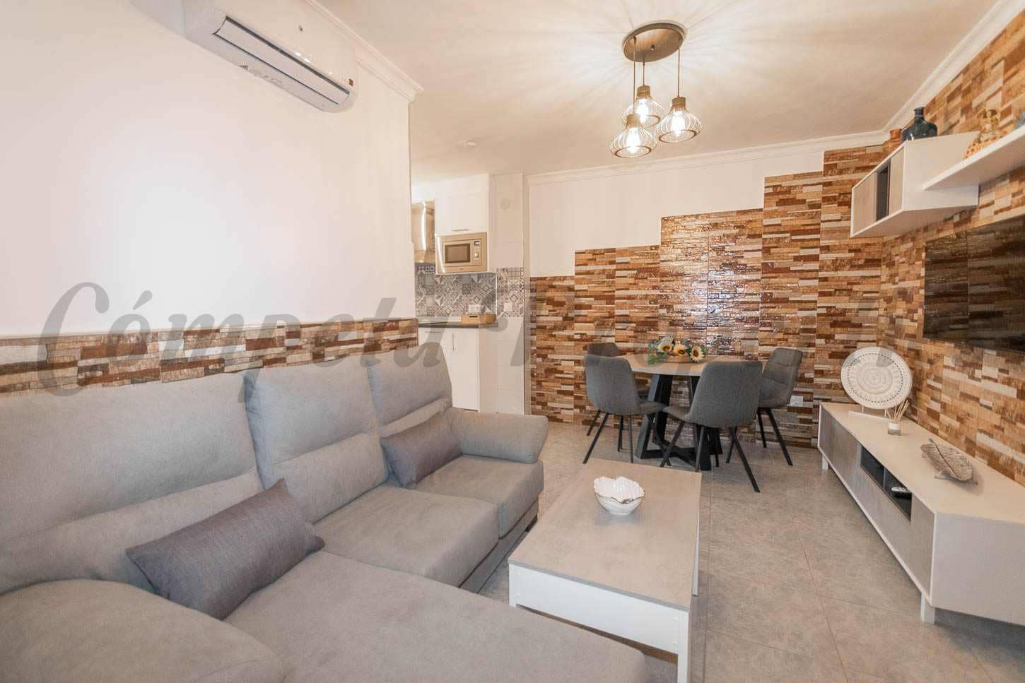 2 quarto Apartamento para arrendar em Torrox - 800 € (Ref: 9453547)