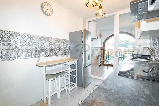 2 quarto Apartamento para arrendar em Torrox - 800 € (Ref: 9453547)