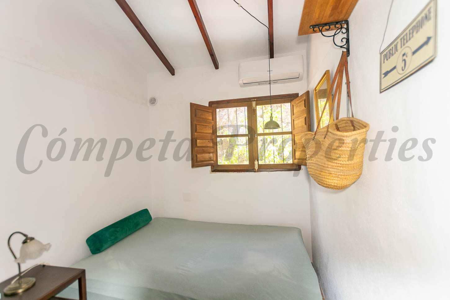 4 Zimmer Villa zu verkaufen in Competa - 449.000 € (Ref: 9456677)
