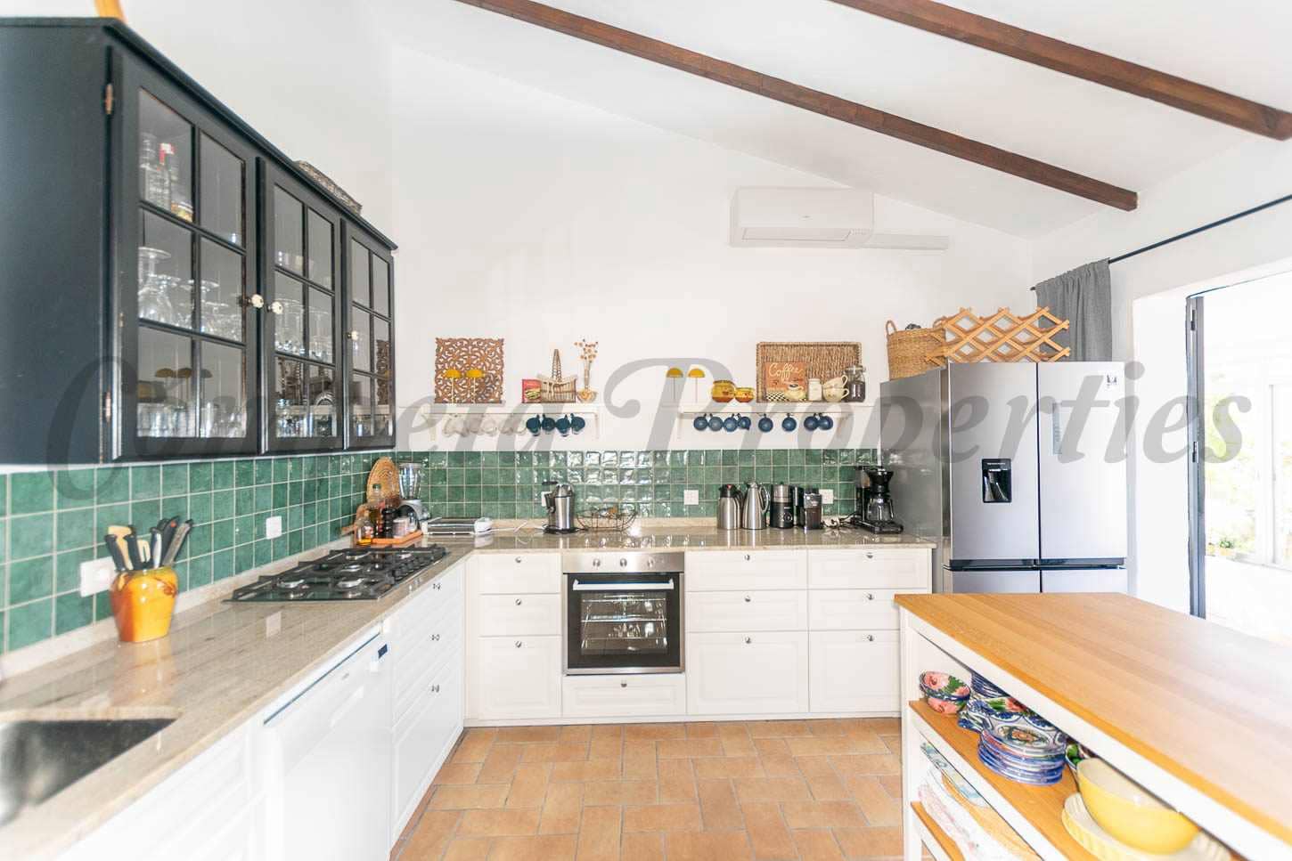 4 Zimmer Villa zu verkaufen in Competa - 449.000 € (Ref: 9456677)