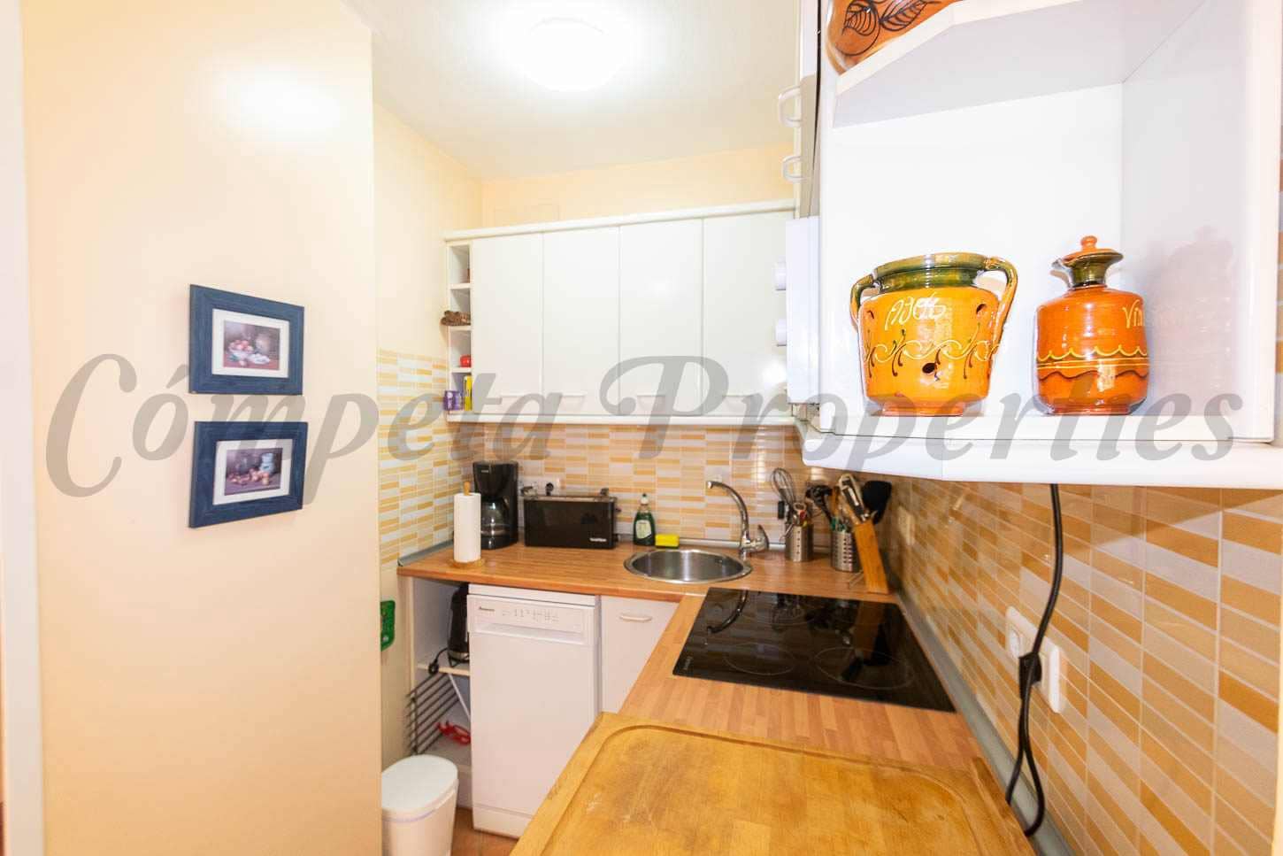 1 sovrum Lägenhet att hyra i Torrox med pool - 700 € (Ref: 9460590)