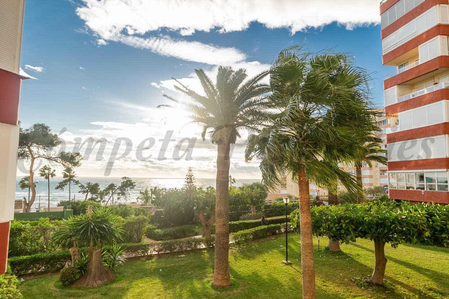 1 sovrum Lägenhet att hyra i Torrox med pool - 700 € (Ref: 9460590)