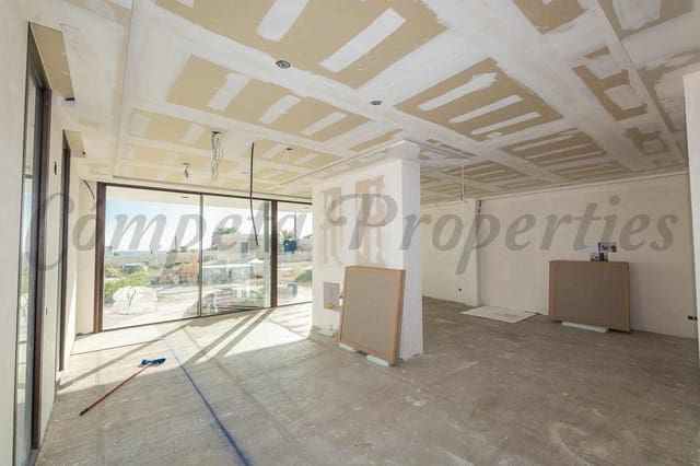 6 Zimmer Villa zu verkaufen in Frigiliana mit Pool Garage - 2.500.000 € (Ref: 9462753)