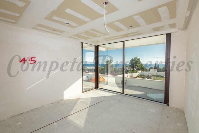 6 Zimmer Villa zu verkaufen in Frigiliana mit Pool Garage - 2.500.000 € (Ref: 9462753)