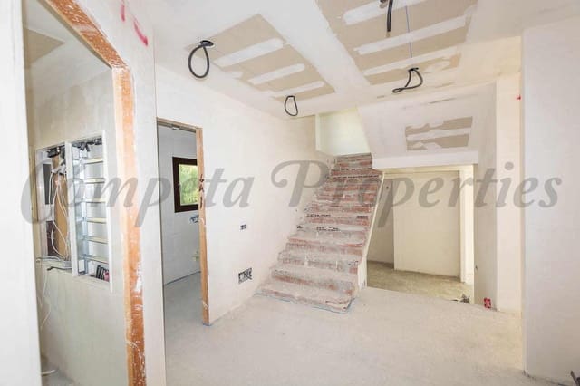 6 Zimmer Villa zu verkaufen in Frigiliana mit Pool Garage - 2.500.000 € (Ref: 9462753)