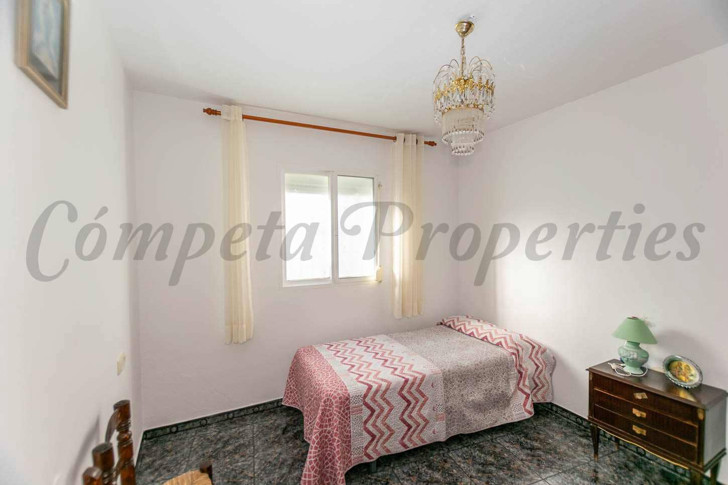 4 slaapkamer Huis te koop in Corumbela - € 115.000 (Ref: 9465860)