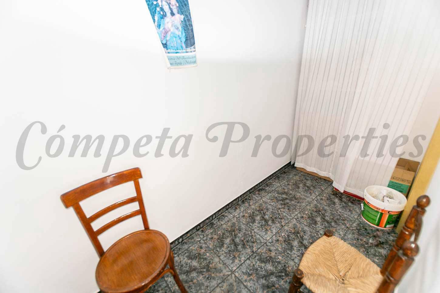 4 slaapkamer Huis te koop in Corumbela - € 115.000 (Ref: 9465860)
