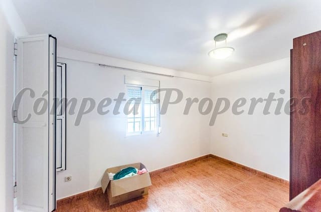 3 sypialnia Dom na sprzedaż w Cómpeta - 180 000 € (Ref: 9471333)