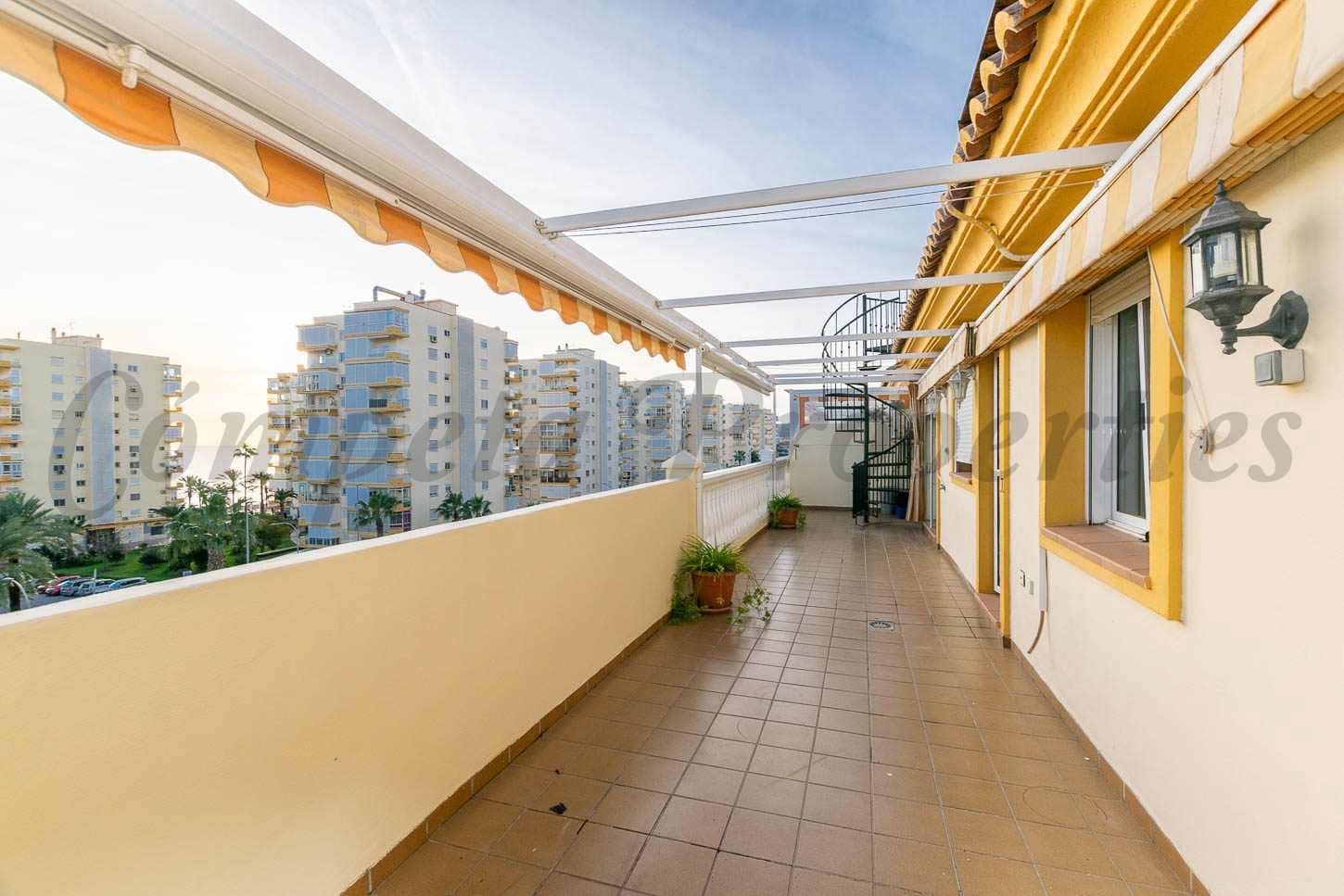 2 bedroom Apartment for sale in Algarrobo Costa - € 470,000 (Ref: 9471706)