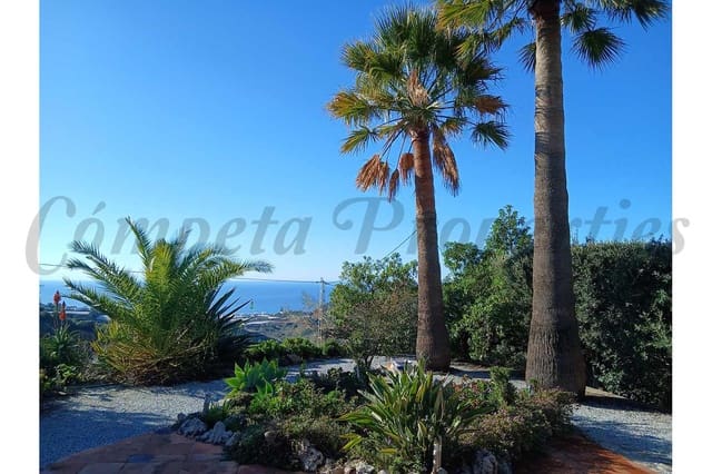 2 Zimmer Finca/Landgut zu verkaufen in Torrox mit Pool Garage - 245.000 € (Ref: 9473453)
