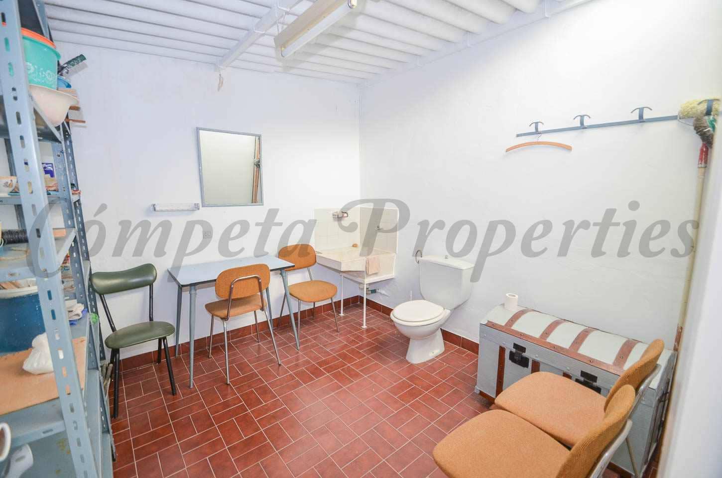 4 bedroom Townhouse for sale in Competa - € 120,000 (Ref: 9474365)