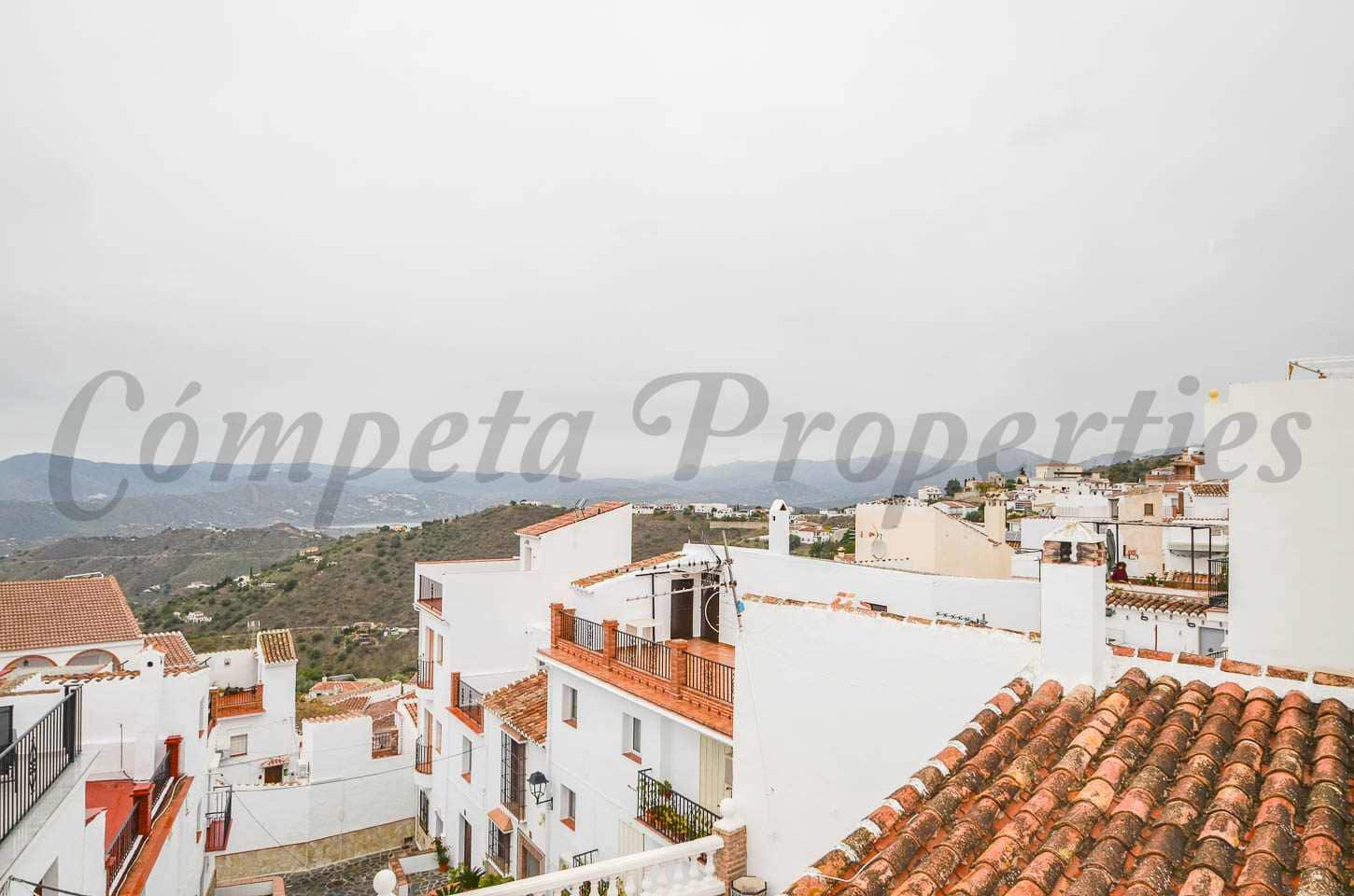 3 makuuhuone Omakotitalo myytävänä paikassa Canillas de Aceituno - 130 000 € (Ref: 9474371)