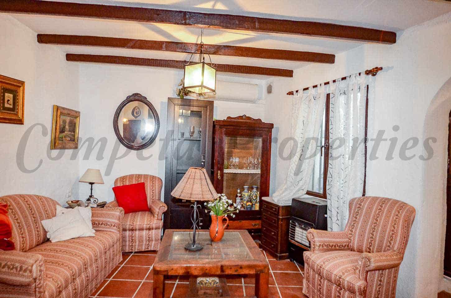 3 makuuhuone Omakotitalo myytävänä paikassa Canillas de Aceituno - 130 000 € (Ref: 9474371)