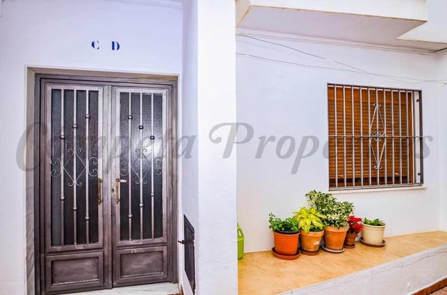 2 quarto Apartamento para arrendar em Cómpeta - 875 € (Ref: 9475567)