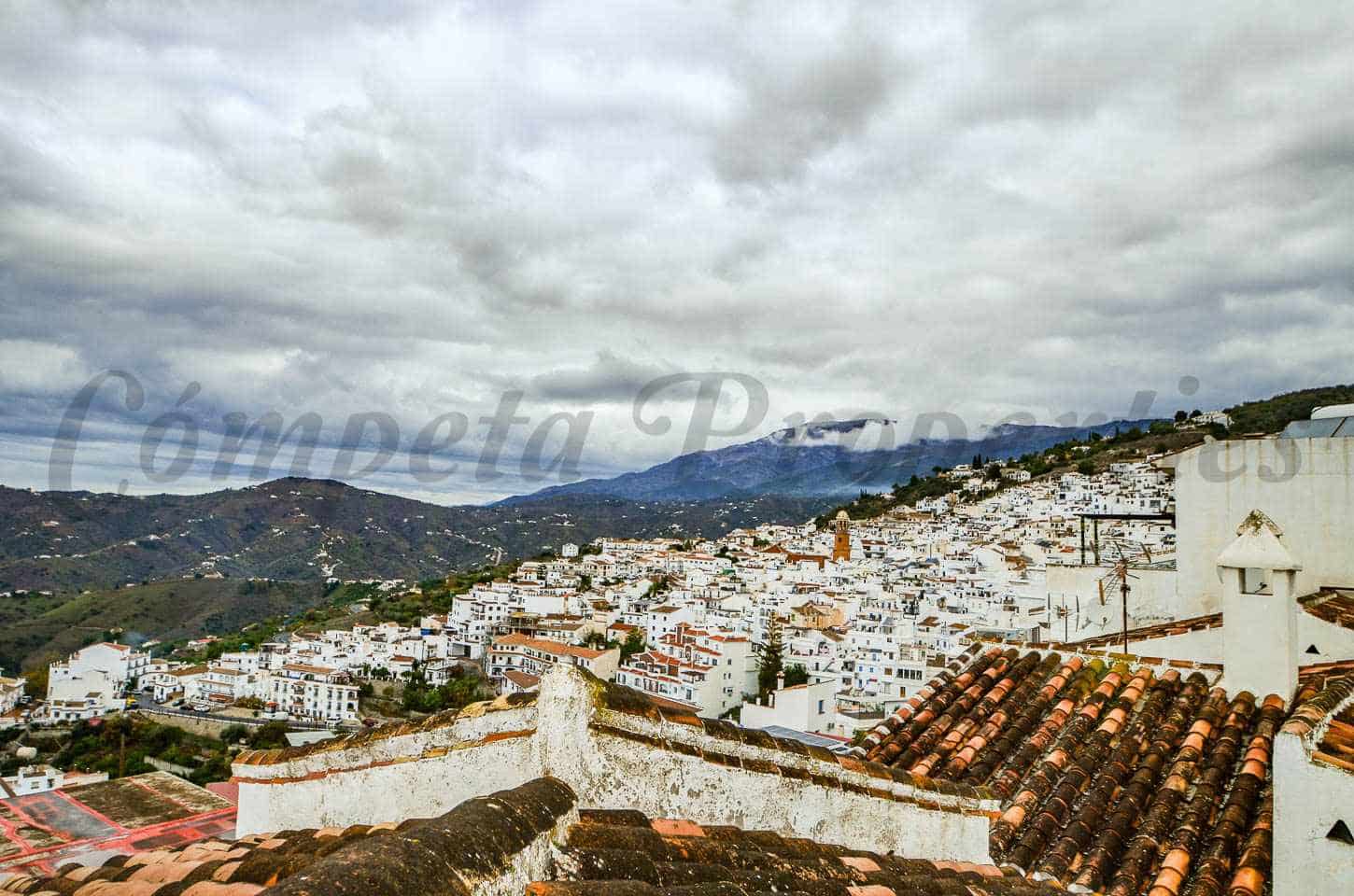 2 bedroom Apartment for rent in Competa - € 875 (Ref: 9475567)