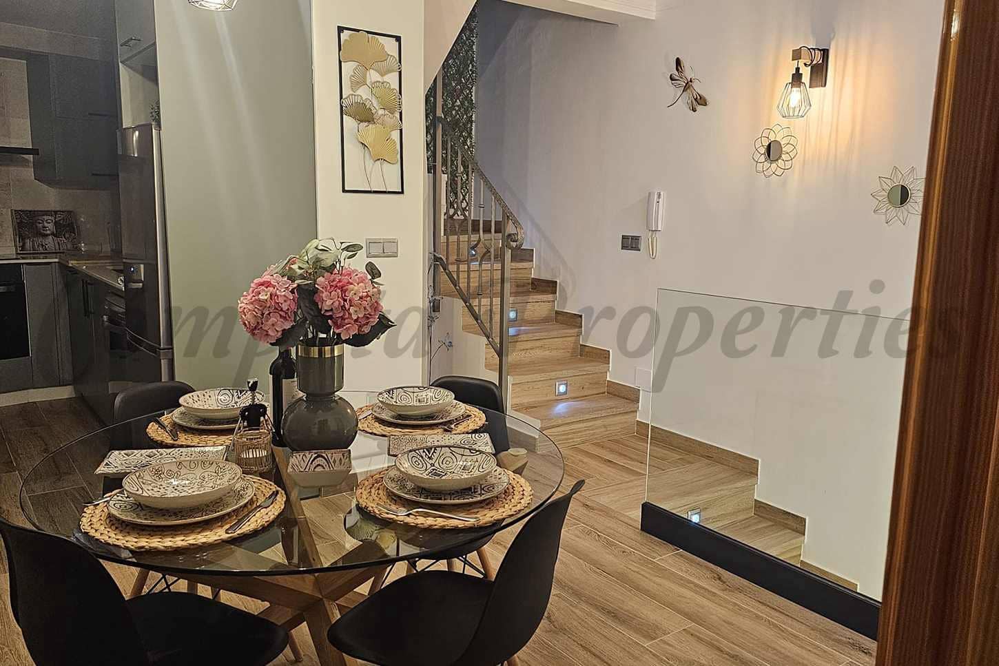 2 bedroom Townhouse for rent in Competa - € 1,050 (Ref: 9481394)