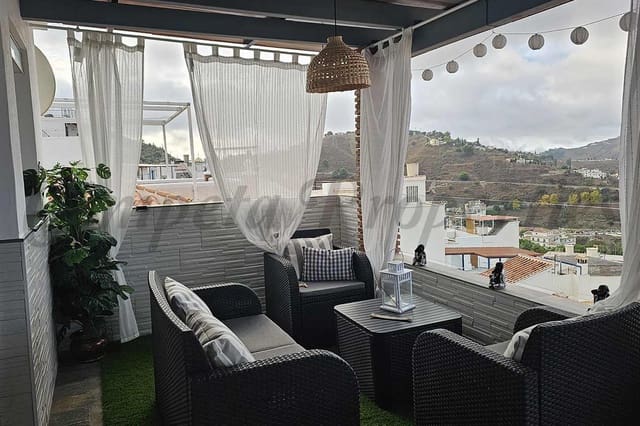 2 bedroom Townhouse for rent in Cómpeta - € 1,050 (Ref: 9481394)