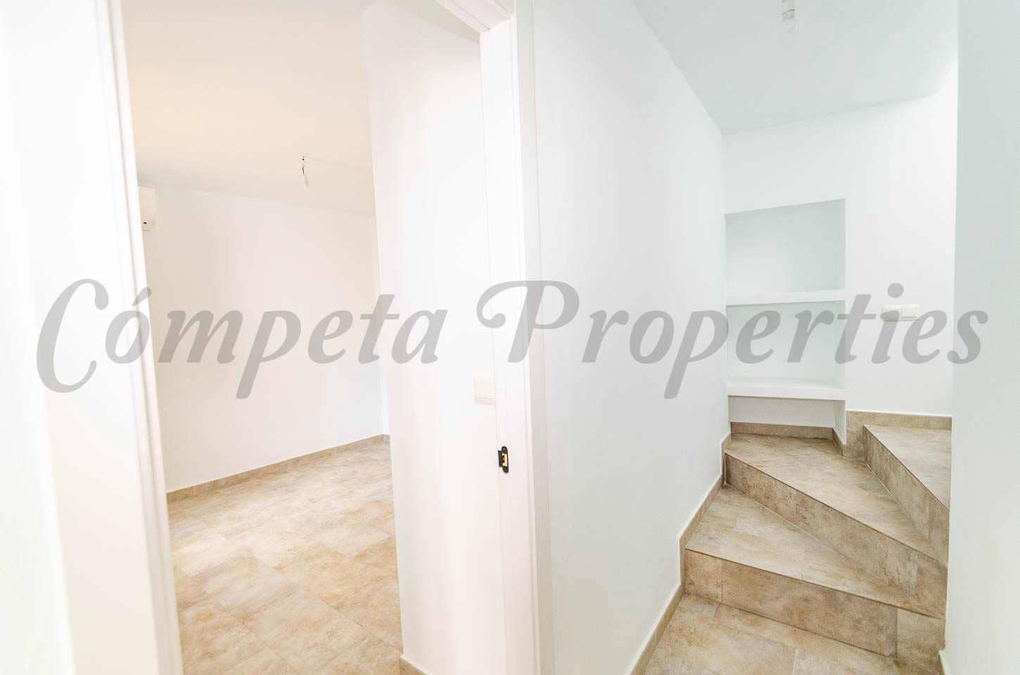 2 bedroom Townhouse for sale in Sedella - € 209,000 (Ref: 9482208)