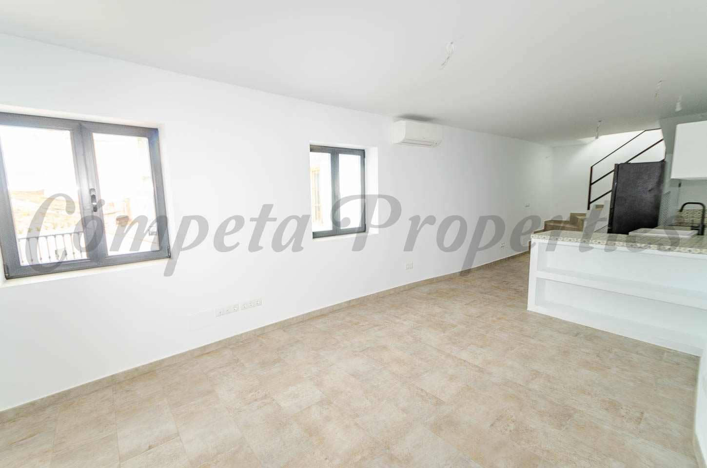 2 bedroom Townhouse for sale in Sedella - € 209,000 (Ref: 9482208)