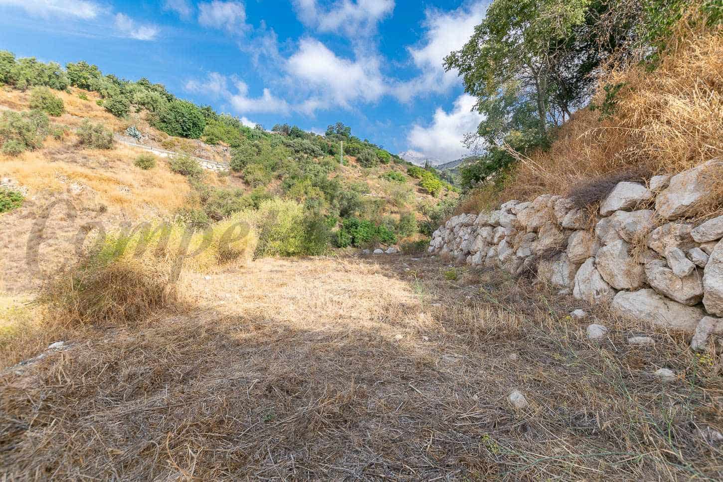 Townhouse for sale in Salares - € 169,000 (Ref: 9487927)