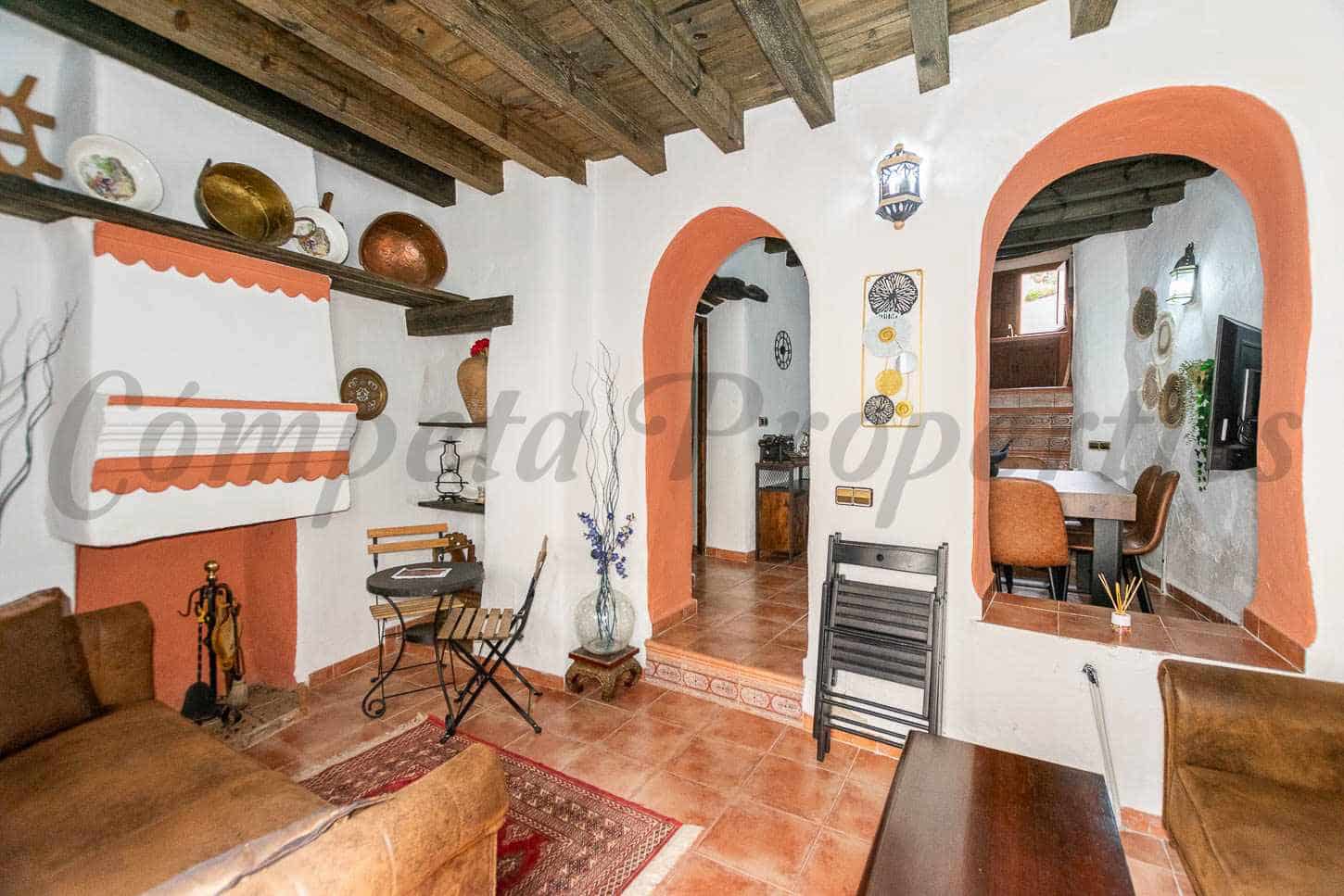 3 slaapkamer Huis te koop in Salares - € 179.000 (Ref: 9502941)