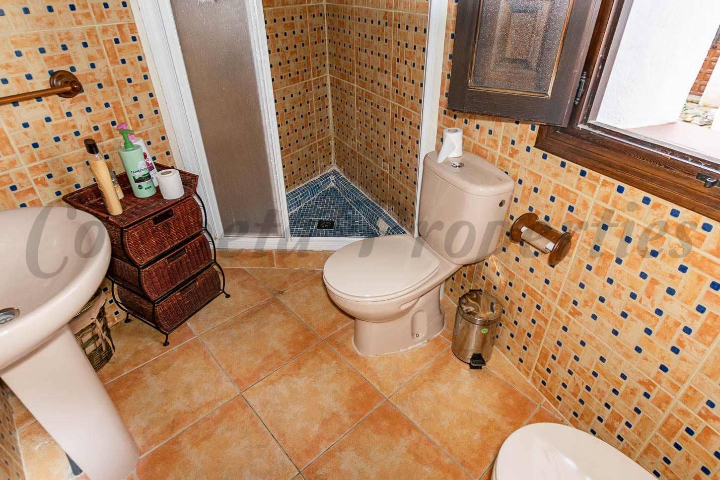 3 slaapkamer Huis te koop in Salares - € 179.000 (Ref: 9502941)