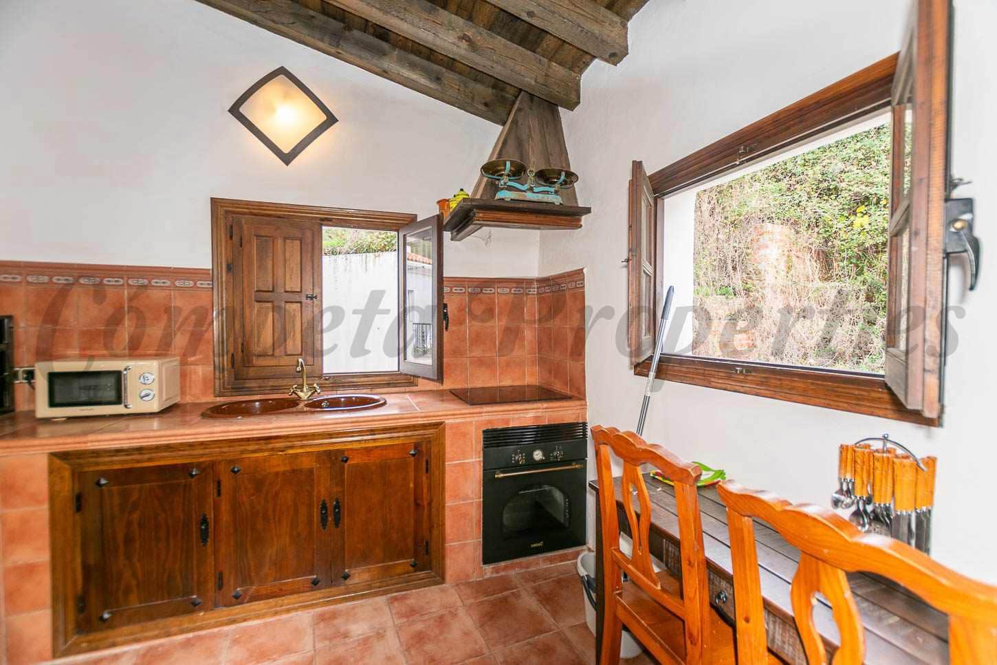 3 slaapkamer Huis te koop in Salares - € 179.000 (Ref: 9502941)