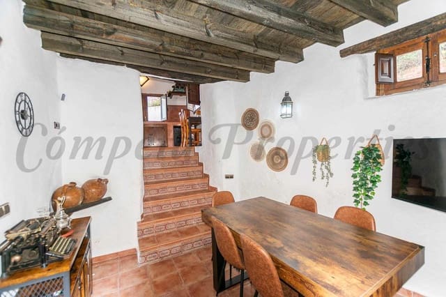 3 slaapkamer Huis te koop in Salares - € 179.000 (Ref: 9502941)
