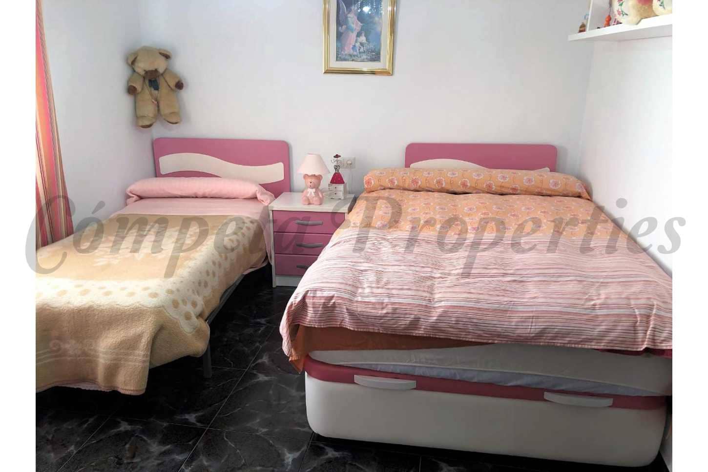 3 soveværelse Byhus til salg i Competa - € 170.000 (Ref: 9504609)