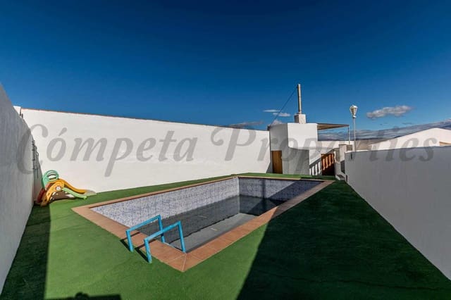 3 bedroom Villa for sale in Macharaviaya with pool garage - € 430,000 (Ref: 9505940)