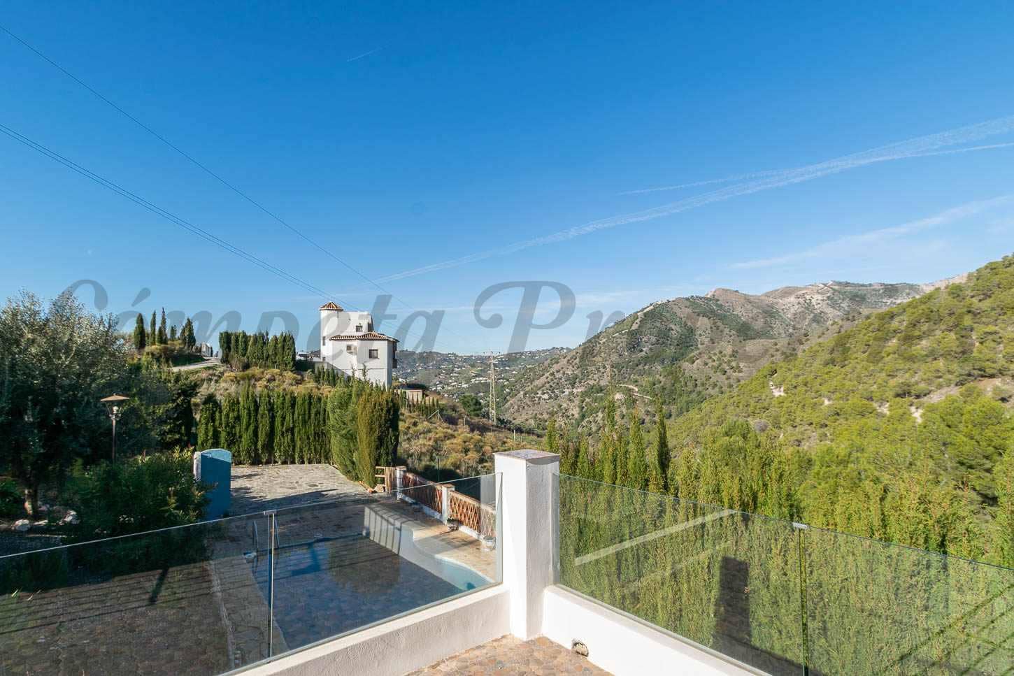 2 sypialnia Willa do wynajęcia w Frigiliana z basenem - 1 800 € (Ref: 9506546)