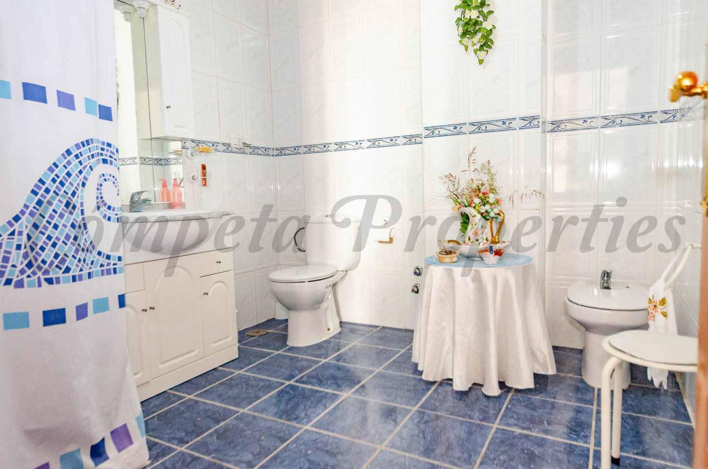 3 bedroom Townhouse for sale in Competa with pool - € 228,000 (Ref: 9506821)