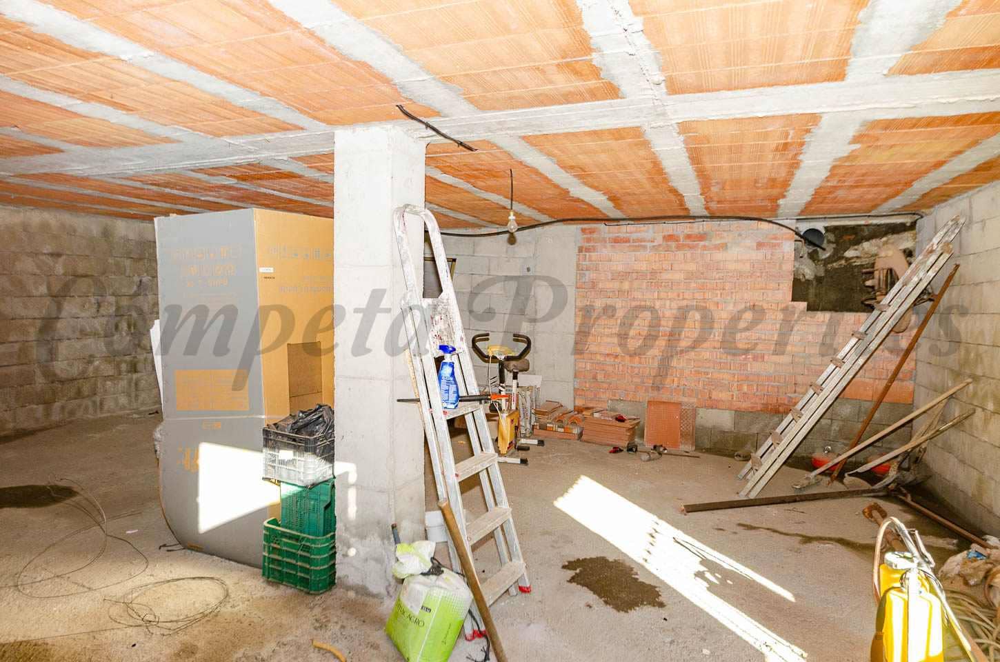 3 bedroom Townhouse for sale in Competa with pool - € 228,000 (Ref: 9506821)