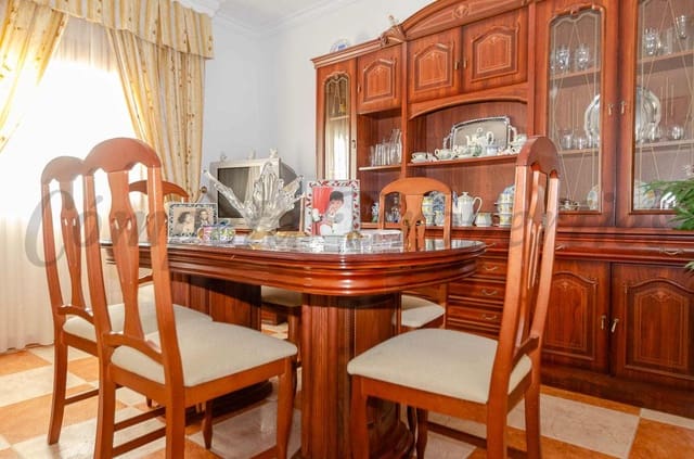 3 bedroom Townhouse for sale in Cómpeta with pool - € 228,000 (Ref: 9506821)