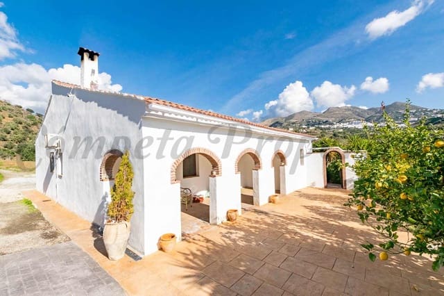 3 bedroom Villa for sale in Archez - € 325,000 (Ref: 9516337)