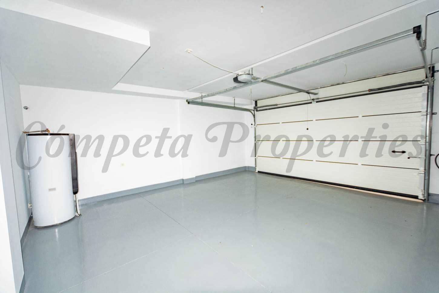 2 bedroom Terraced Villa for sale in Torrox-Costa - € 347,000 (Ref: 9534802)