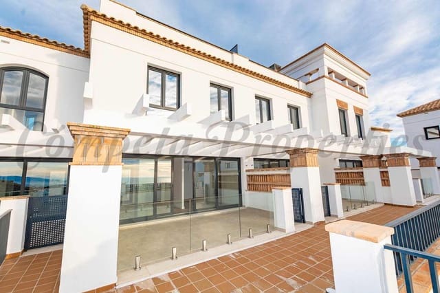 2 bedroom Terraced Villa for sale in Torrox-Costa, Torrox - € 347,000 (Ref: 9534802)