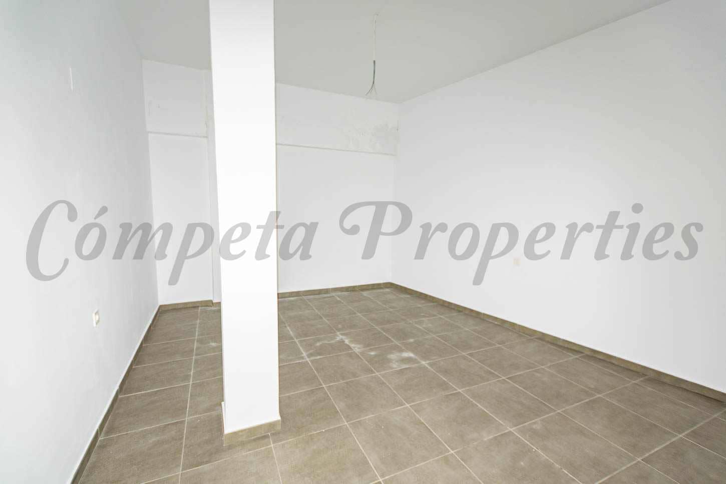 2 bedroom Terraced Villa for sale in Torrox-Costa with pool garage - € 349,000 (Ref: 9534820)